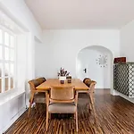 Maybach 4-zimmer - Groß, Hochwertig, Nah Düsseldorf Messe Krefeld