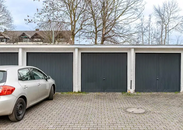 Daire Maybach - Modern & Spacious, Near Duesseldorf Messe, Free Private Parking Krefeld